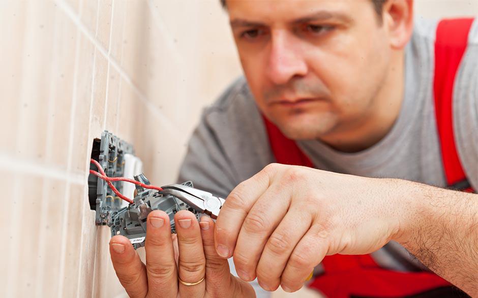 cherche électricien pas cher Chelles
